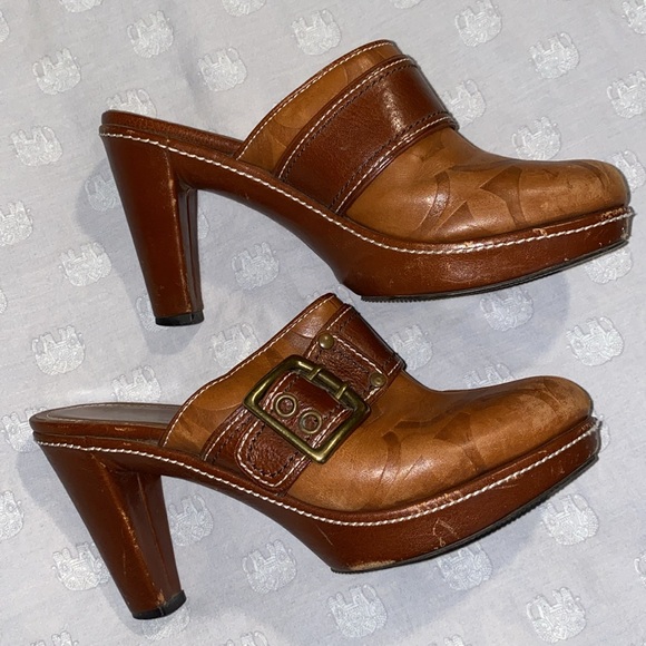 Coach slip on brown leather wedges, size 7.5 4in heel. - Picture 2 of 6